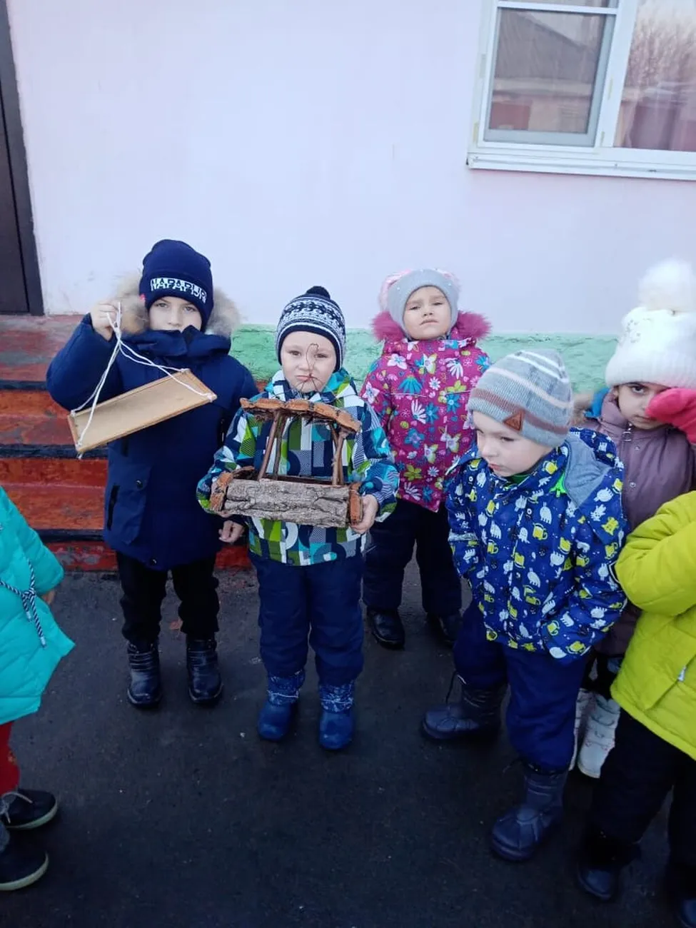 ЭКОЛОГИЯ кормушки зимующим птицам